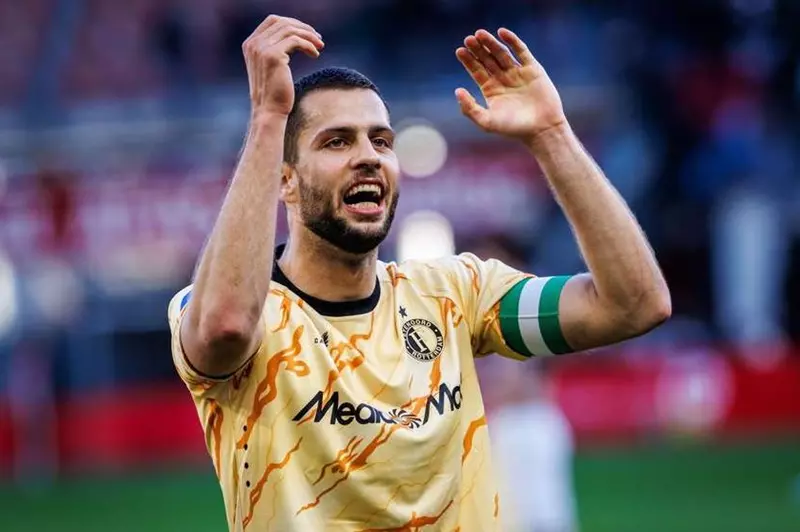 أنباء حصرية: النصر يبرم اتفاقًا لضم اللاعب ديفيد هانكو