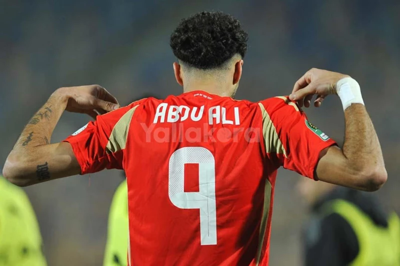 بن شرقي يتألق وأبو علي يضع بصمته.. الأهلي يحقق الهدف الثاني أمام فاركو (فيديو)
