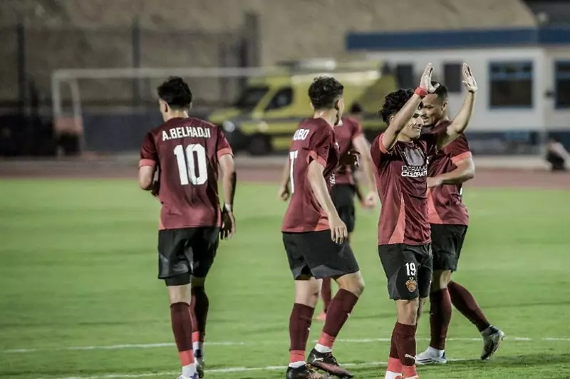 تشكيل فريق سيراميكا كليوباترا: استبعاد بوبو وزلاكة مع تشكيل ثلاثي هجومي في مواجهة بيراميدز