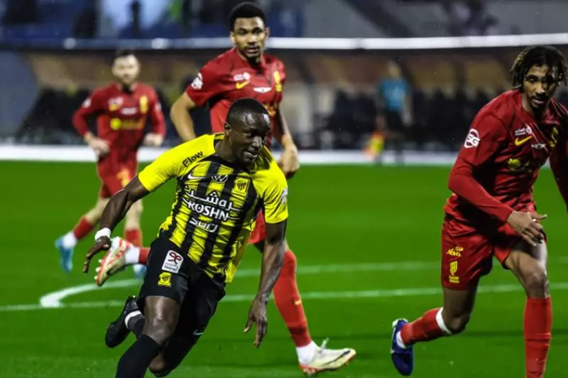 ديابي وبنزيما يقودان تشكيلة الاتحاد في نهائي كأس الملك، والقادسية يراهن على قوة أوباميانج