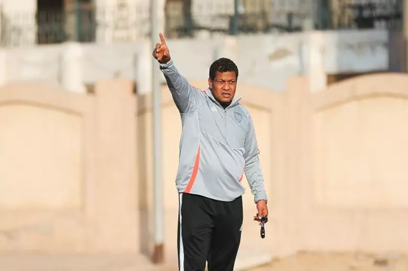 <p><strong>مصدر خاص لـ "يلا كورة": علاء عبد العال يغادر الجونة وينضم إلى غزل المحلة</strong></p>