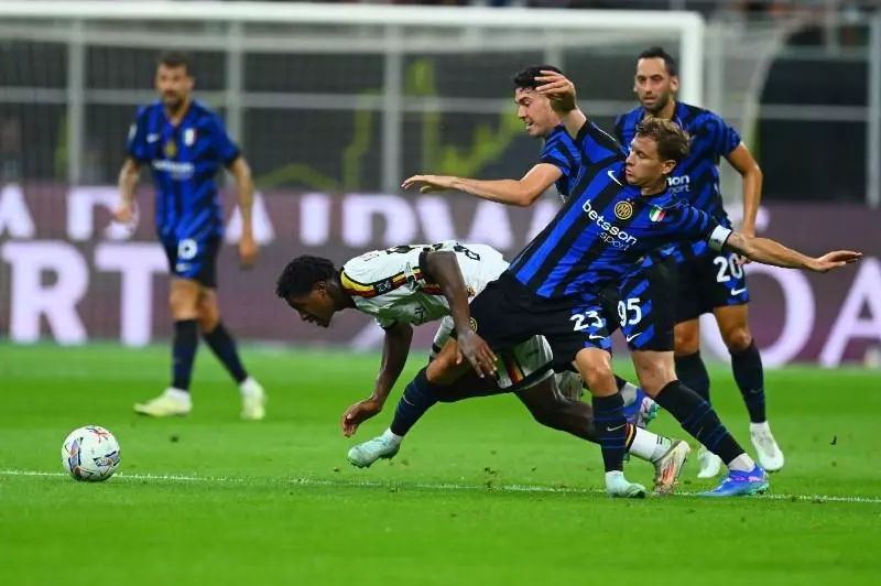 اجتماع مرتقب بين جالاتا سراي ووكيل اللاعب تشالهانوجلو