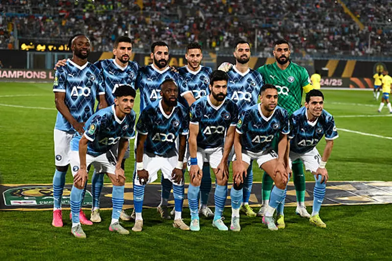 استعدادات بيراميدز النهائية: ثلاثي هجومي يتأهب لمواجهة الزمالك في نهائي كأس مصر