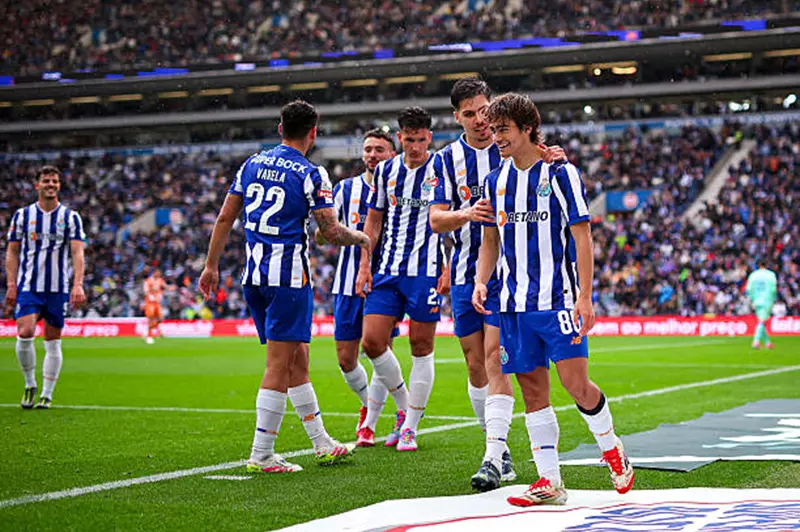 بورتو يستبعد 3 لاعبين من تشكيلته في كأس العالم للأندية قبل مواجهة الأهلي
