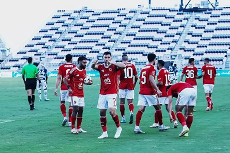 تريزيجيه يتألق بتسجيل هدف رائع للنادي الأهلي ضد باتشوكا (شاهد الفيديو)