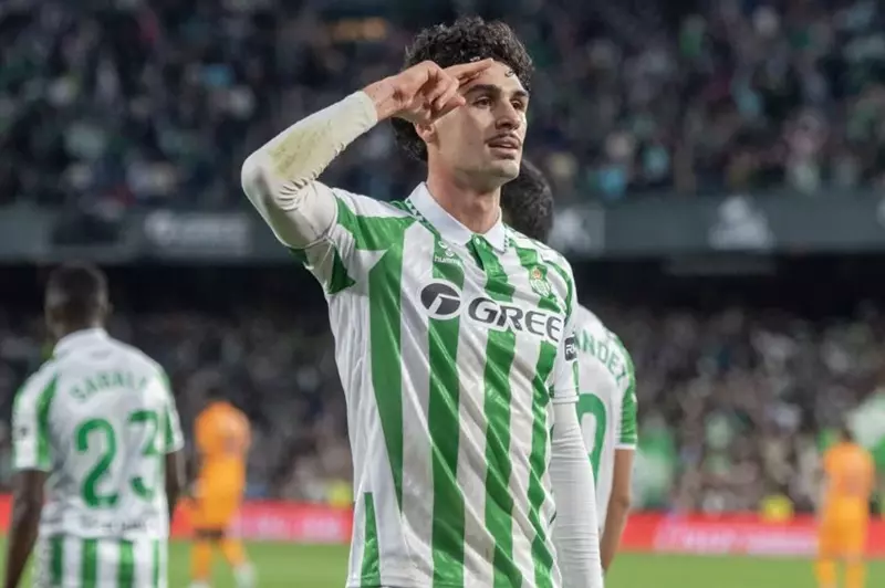تقارير حصرية: أتلتيكو مدريد يقترب من التعاقد مع نجم ريال بيتيس