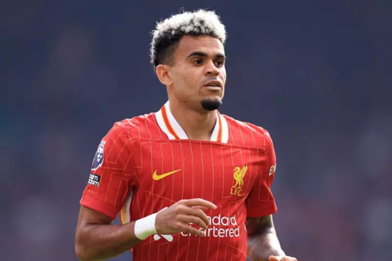 سبورت: ليفربول يفتح أبواب المفاوضات لانتقال لويس دياز إلى برشلونة