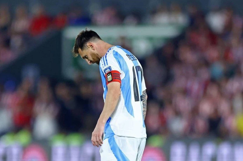 سكالوني: ميسي قد يغيب عن مواجهة الأهلي في كأس العالم للأندية