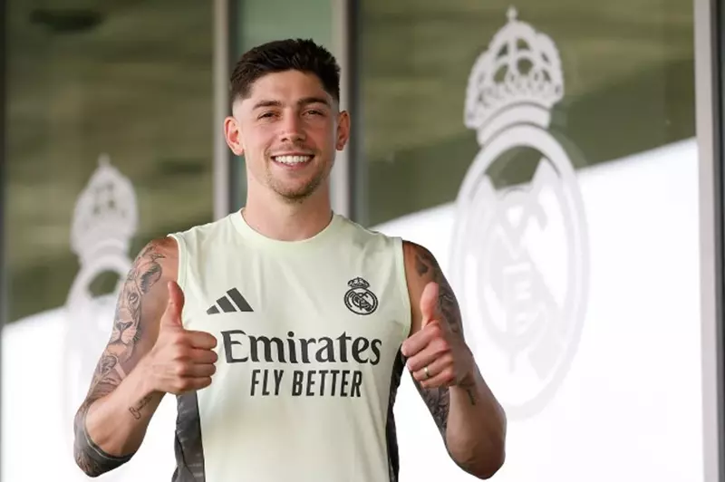 فالفيردي: ريال مدريد عازم على العودة بكأس العالم للأندية من أمريكا