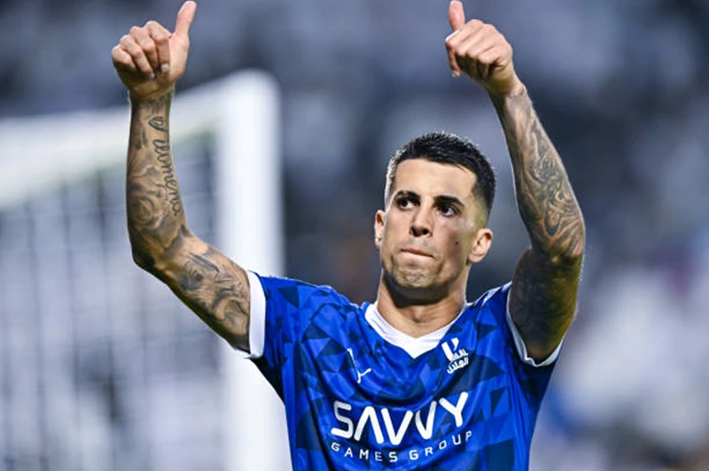 كانسيلو يقدم الدعم للهلال قبيل انطلاق كأس العالم للأندية