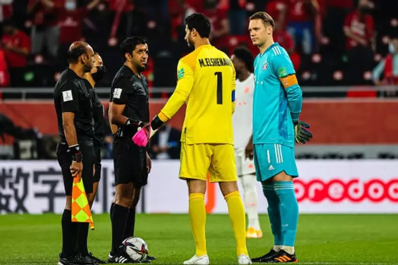 نوير يوازي إنجاز الشناوي كأكثر حارس مرمى حفاظًا على الشباك في تاريخ كأس العالم للأندية