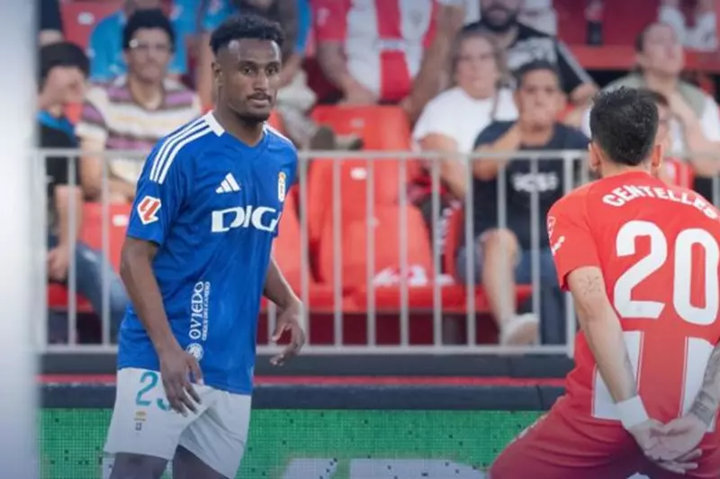 هيثم حسن يقود ريال أوفييدو نحو حلم الصعود إلى الدوري الإسباني الممتاز