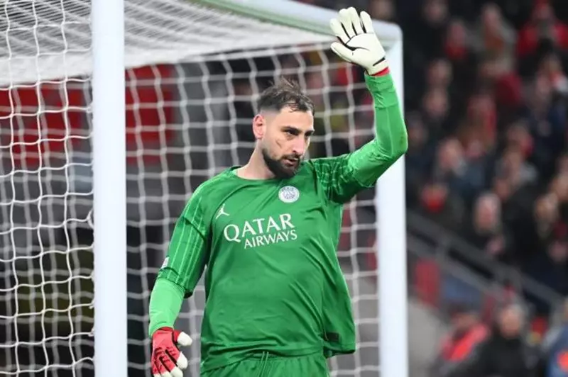 وكيل اللاعب: عودة دوناروما إلى ميلان ممكنة!